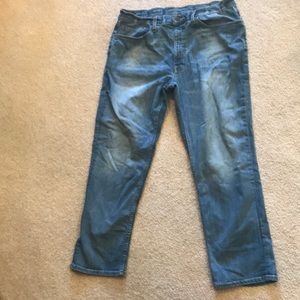 Men’s Light washed jeans